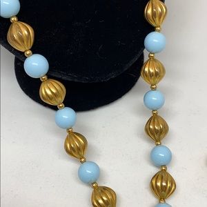 SALE! Vintage necklace with blue lucite beads